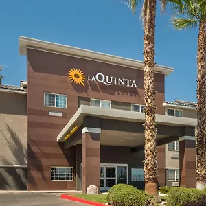 La Quinta & By Wyndham Vegas Nellis Отель